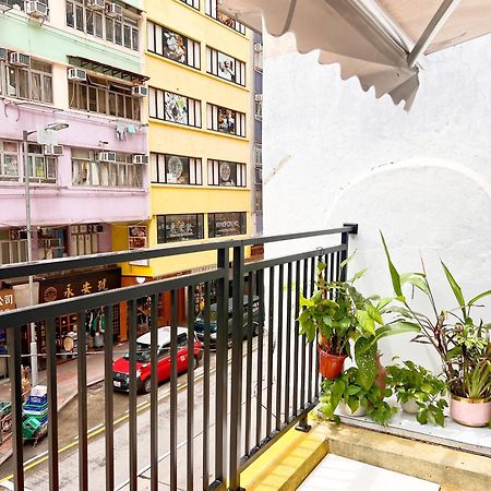 Waveflo Hostel 浪花青旅 ฮ่องกง ภายนอก รูปภาพ